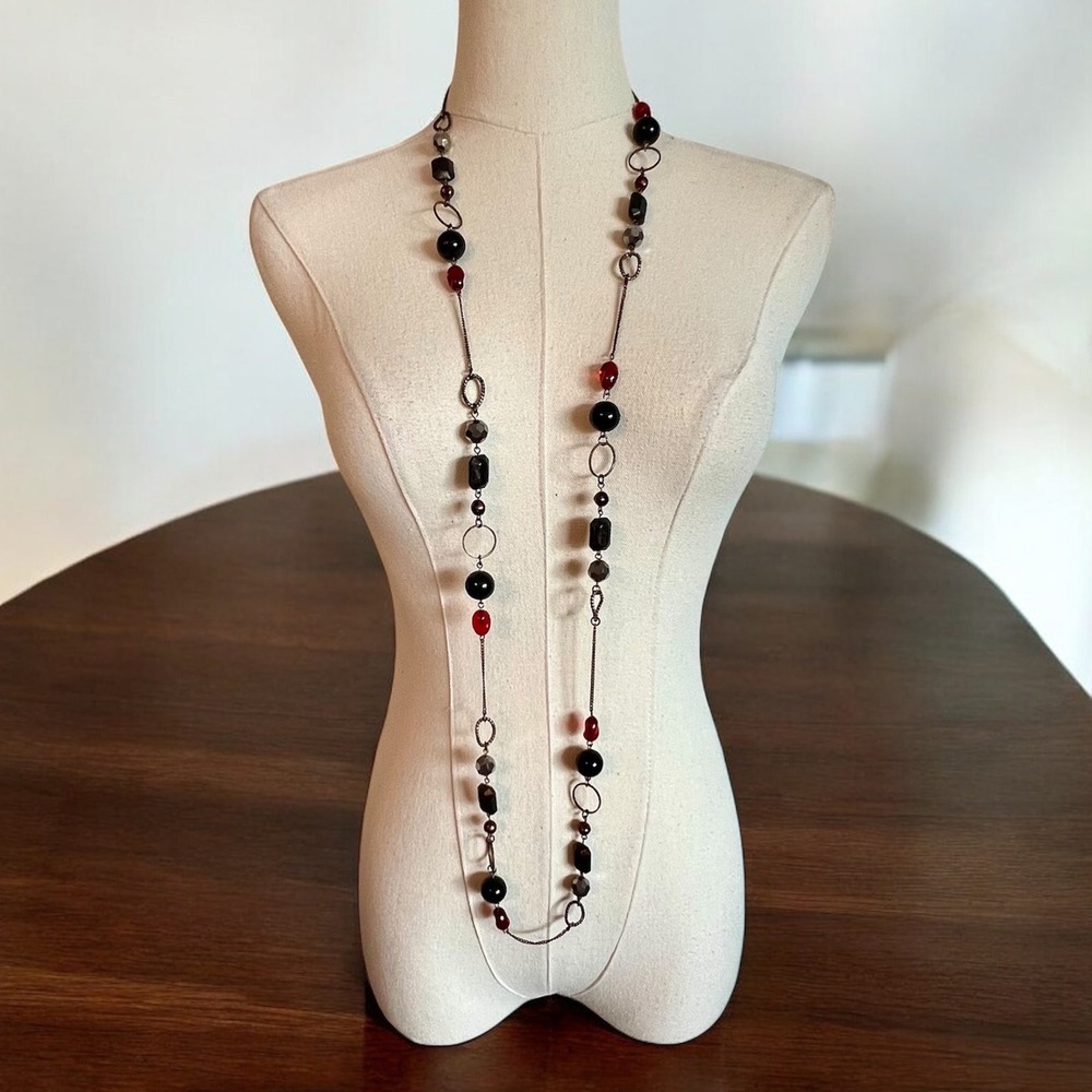 Lia‎ Sophia Long Station Necklace Black Red Beaded Brass Tone 51 Inch Adjustable